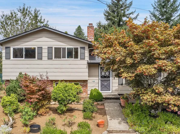8627 NE Broadway St, Portland, OR 97220