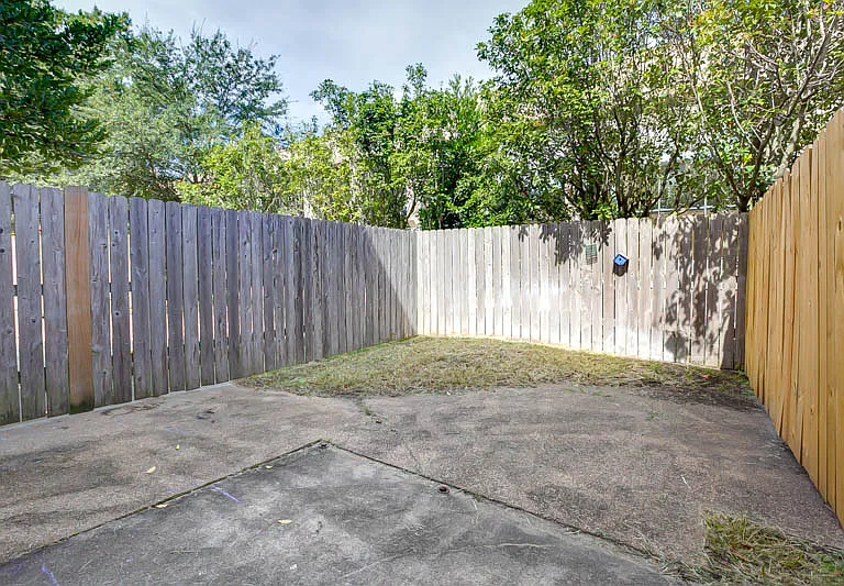 4220 Belvedere St #3 — Photo 7