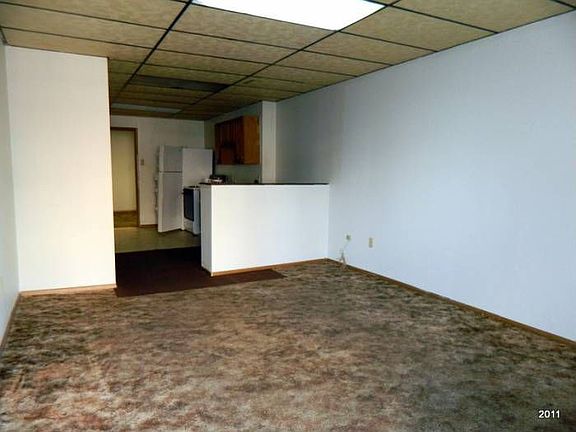 Living Room/ Kitchen