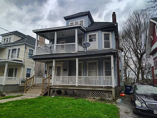 1110 Bellevue Ave Photo 1