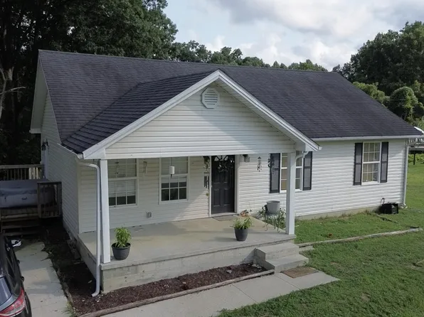 2001 Stacy Lane Rd, Irvine, KY 40336
