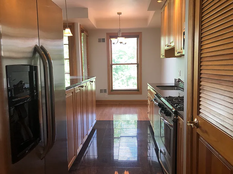 Kitchen #402