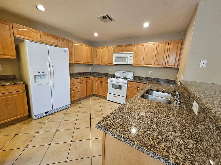 10603 Gibbous Moon Dr — Photo 8