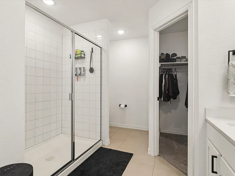 10032 Travis Dr — Photo 22