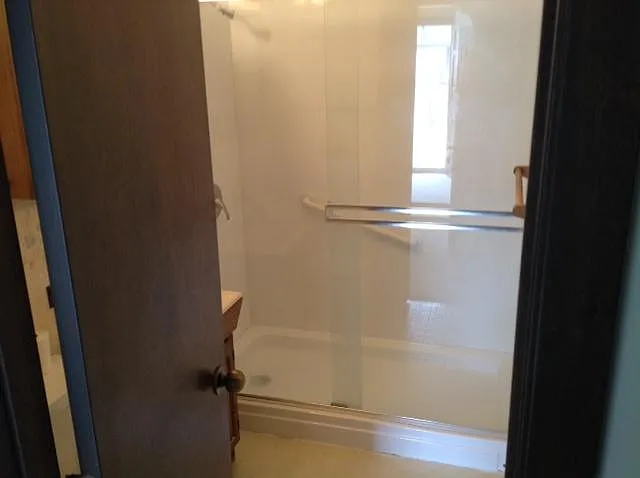 2509 Rosewood Ave — Photo 9