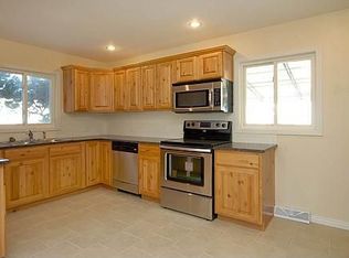 1616 Lansing St, Aurora, CO 80010