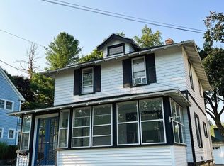 17 Harding St, Pittsfield, MA 01201