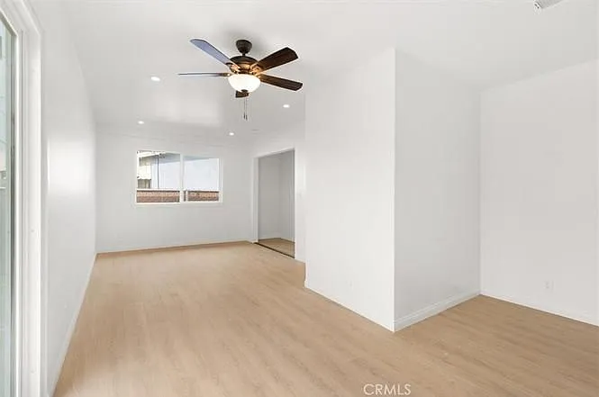 22025 Garston Ave — Photo 11