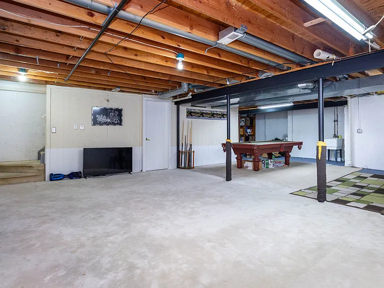 45520 Morningside Dr — Photo 44