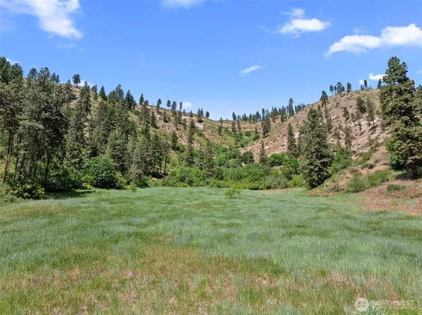 67 Karl Downs Lane, Cashmere, WA 98815