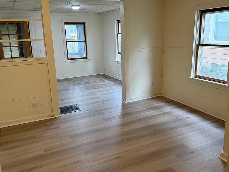 306 Hall Ave #1 — Photo 3