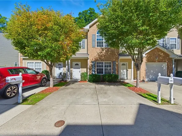 545 Settlement Ln, Newport News, VA 23608