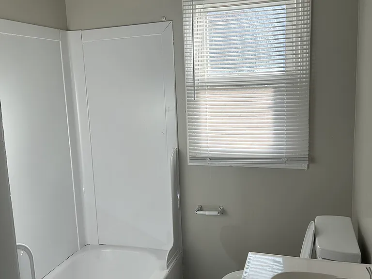 2409 Deherradora Ave #2409 — Photo 9