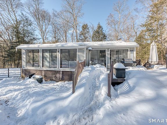 4th image of 23 Thompson Hill Road