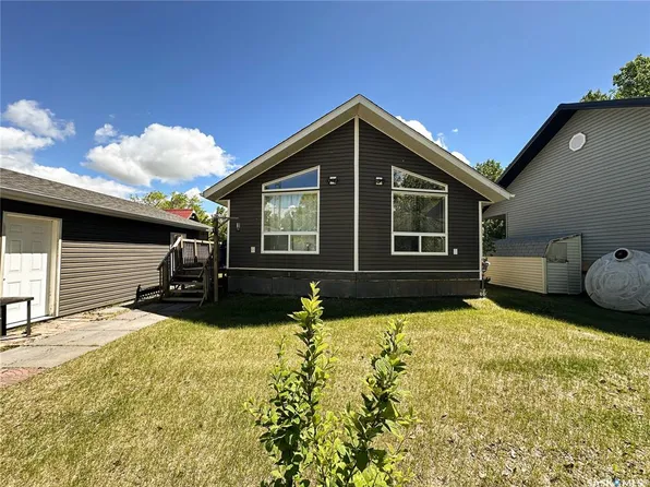 3 Poplar STREET, Grandview Beach, SK S0G 1C0