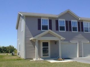 1324 Burns Ln, Minooka, IL 60447