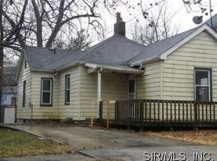 521 E 10th St, Alton, IL 62002