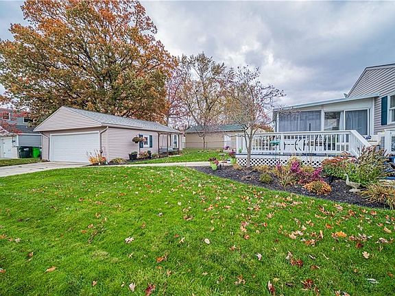 4th image of 30001 Mildred Dr