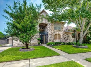 14114 Edinburgh Ct, Houston, TX 77077