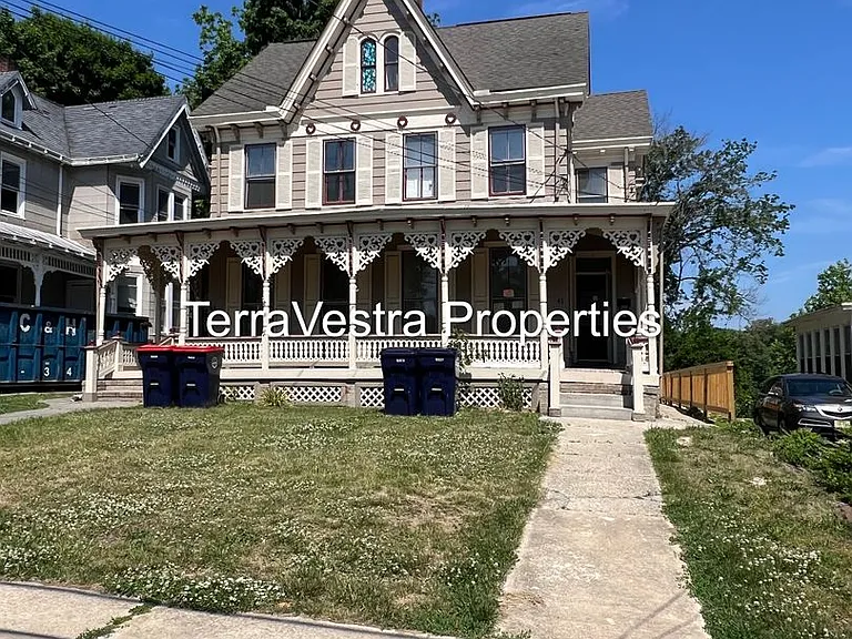 41-43 East Ave — Photo 26