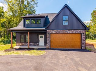 124 Riverside Dr, Lynchburg, VA 24503