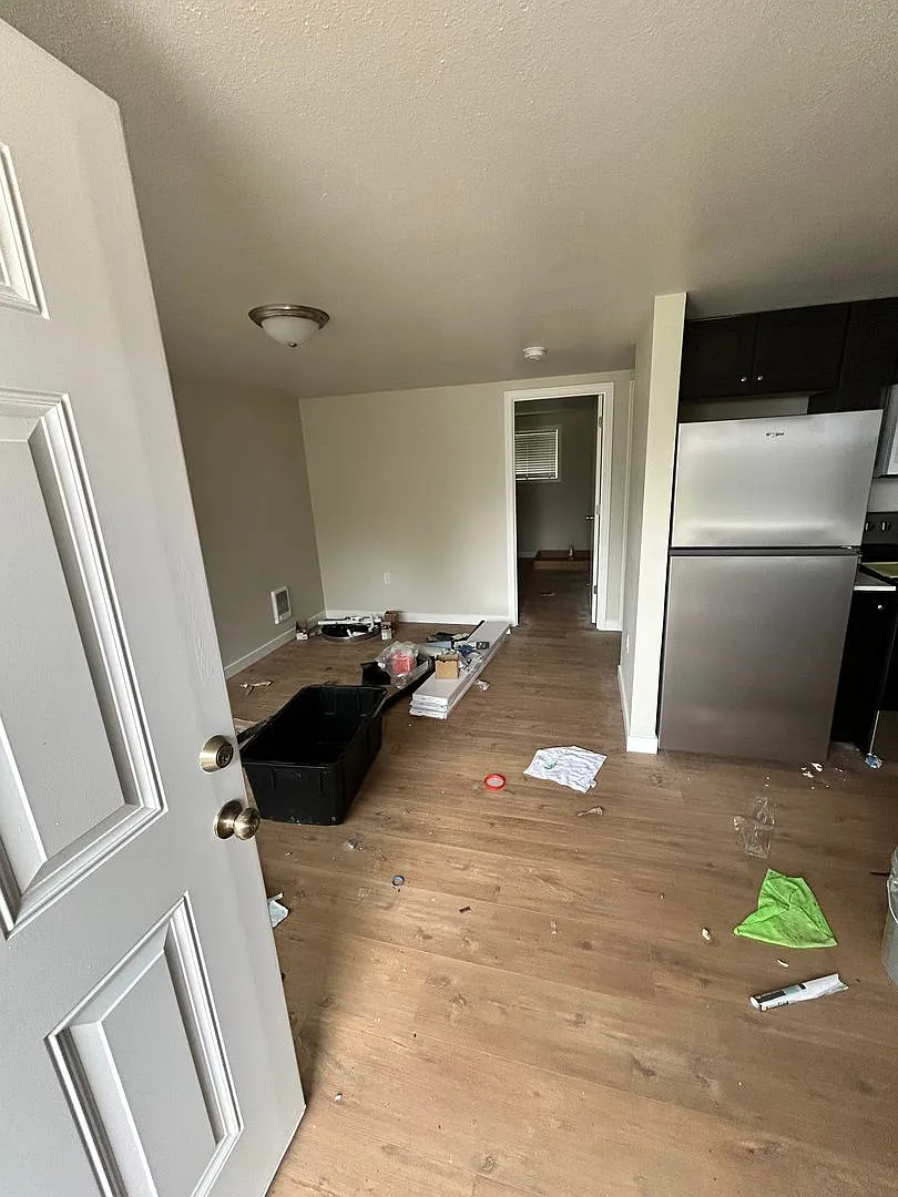 9240 Garrison Rd Apartments — Photo 4