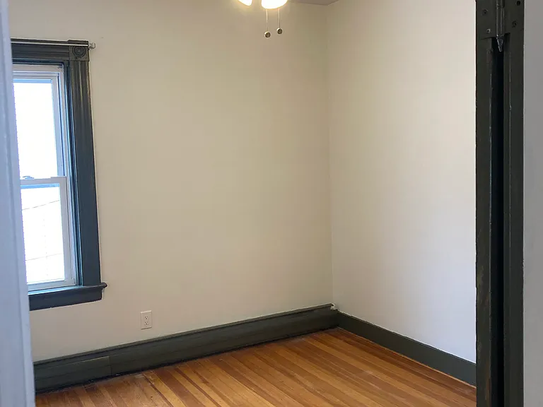 30 Violet St #A — Photo 16