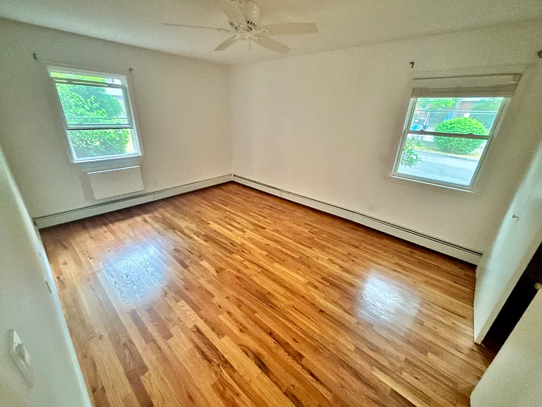 4 Fairview Dr #2 — Photo 11