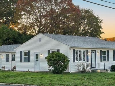 120 Rowe Ave, Pawtucket, RI, 02861