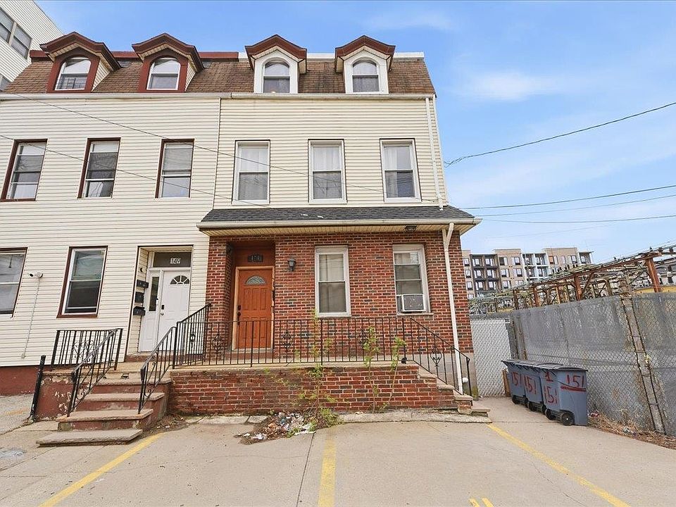 1st image of 151 Culver Ave