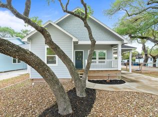 2010 Tule Park Dr, Rockport, TX 78382