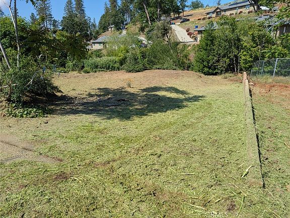5th image of 5887 Oakmore Dr Lot 17