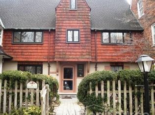 4 Charles (vacant, Grosse Pointe, MI 48230