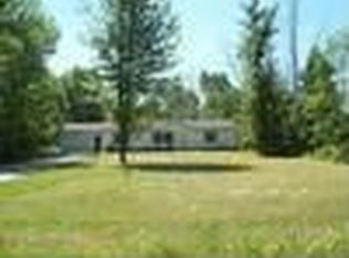 9176 Crawford Rd, Columbus, MI 48063