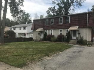 70 Brittany Dr, Amherst, NY 14228