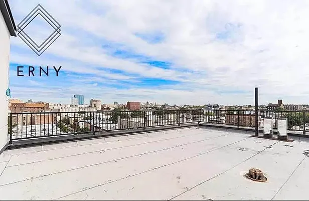 Rented by ERNY LLC | media 28