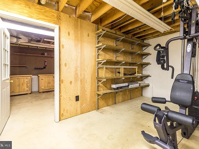 100 Live Oak Dr — Photo 52