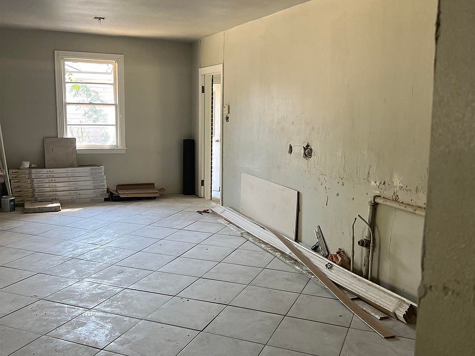 2588 Lorraine St, Baton Rouge, LA 70805 Zillow