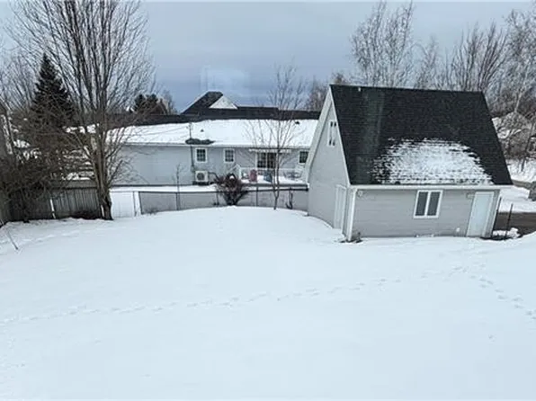 1011 Muirfield Dr, Moncton, NB E1G 3T9