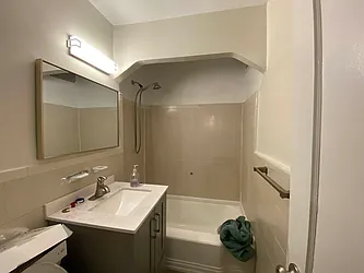 Rented by Amorelli Realty