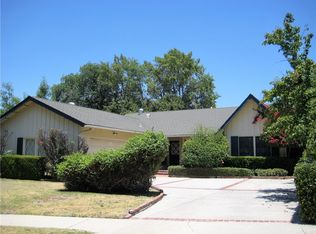 10016 Ruffner Ave, North Hills, CA 91343