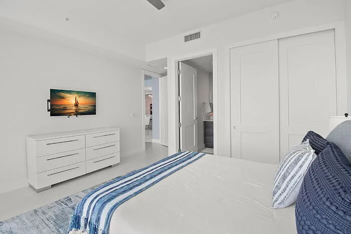 301 1st St S #2402 — Photo 22