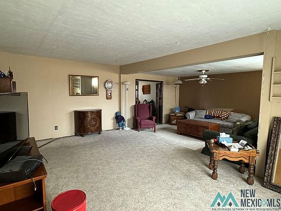 3rd image of 1405 Normandy St