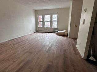 130 W 117th St #PENTHOUSE 2, New York, NY 10026