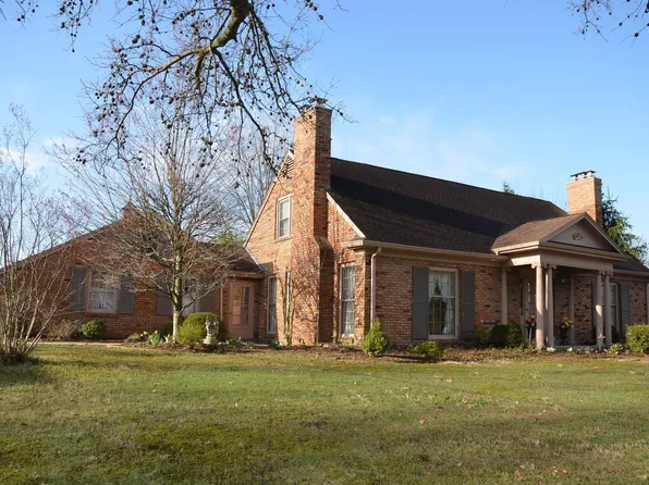 303 W 15th St, Jasper, IN 47546