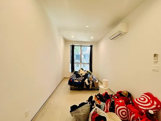 Rented by GROOME REALTY LLC | media 21