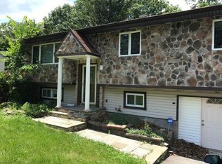 7 Greene Rd, Monroe, NY 10950