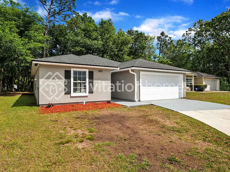 8013 Violet Willow Ln — Photo 1
