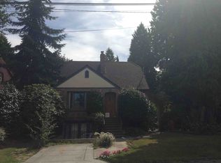 3051 NE 98th St, Seattle, WA 98115
