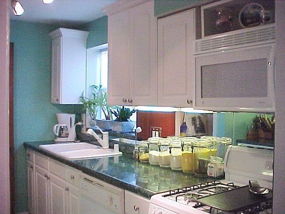 4th image of 2605 Westbrook Dr